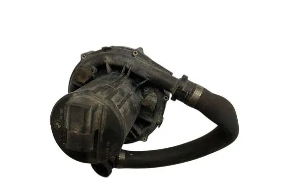Intake resonator