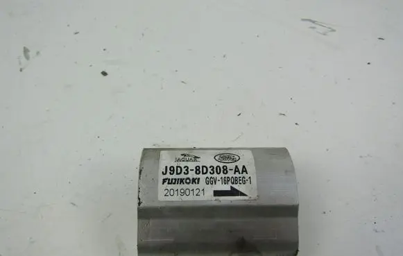 Chevrolet Meriva Air conditioning (A/C) expansion valve J9D38D308AA
