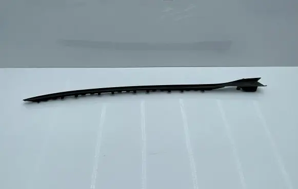 BMW 2 F44 Windshield trim 7475979
