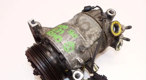 Volvo V60 Air conditioning (A/C) compressor (pump) 31315453