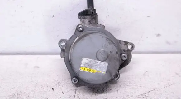 Hyundai i30 Vacuum pump 288102A101
