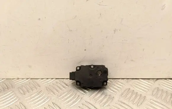 Mercedes-Benz EQA Air flap motor/actuator A0999063502