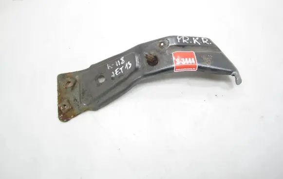 Volkswagen Jetta VI Fender mounting bracket 5C6821137