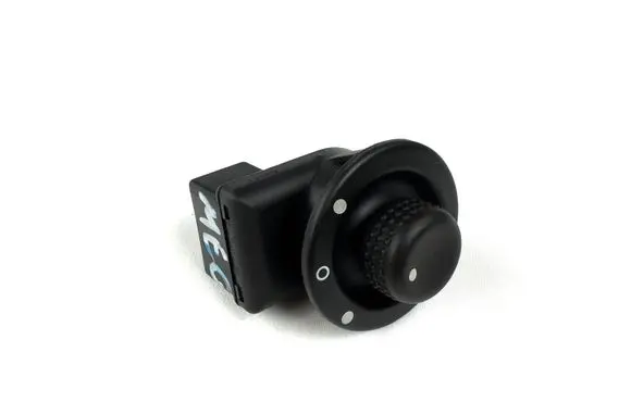 Renault Megane II Wing mirror switch 8200002442a