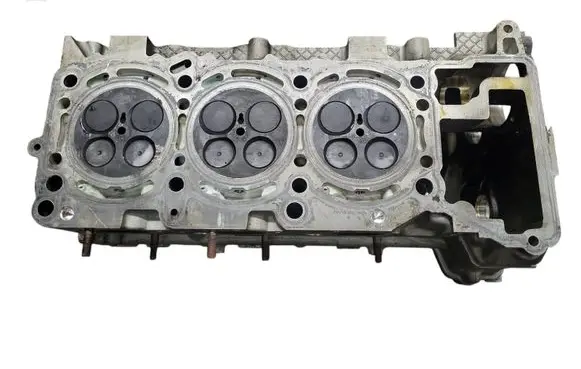 Mercedes-Benz ML W164 Engine head A6420101230 A6420100721 R642016