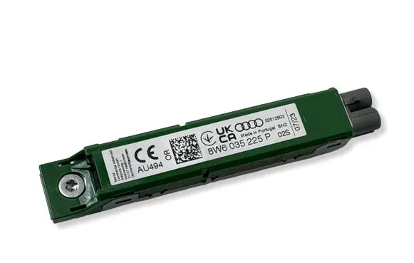 Audi A4 S4 B9 8W Aerial antenna amplifier 8W6035225P