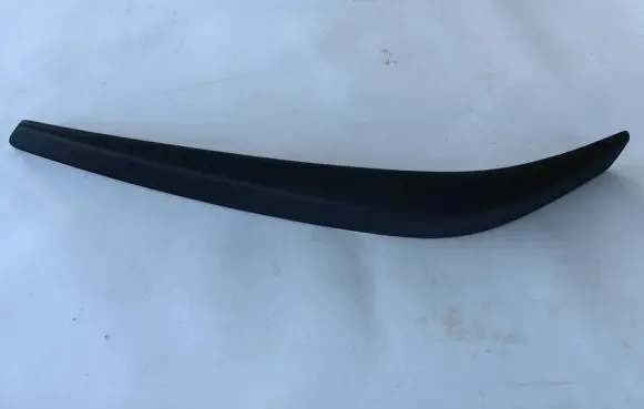 Front fog light trim/grill
