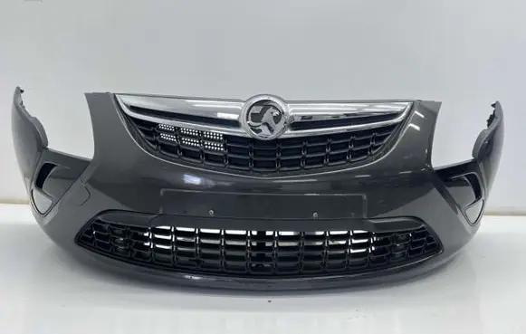 Opel Zafira C Front bumper