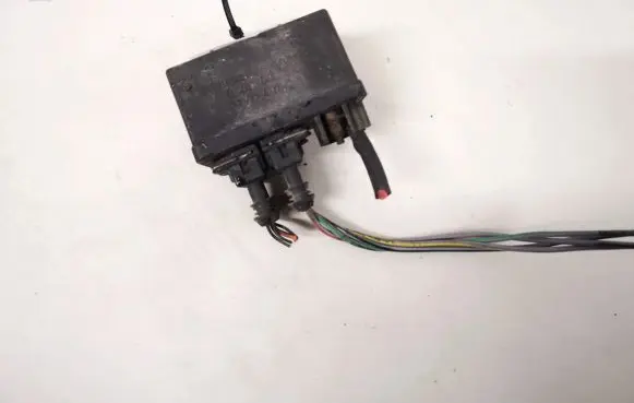Fiat Doblo Glow plug pre-heat relay 0281003015