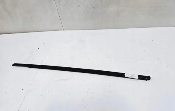 Fiat 500L Front door trim (molding)