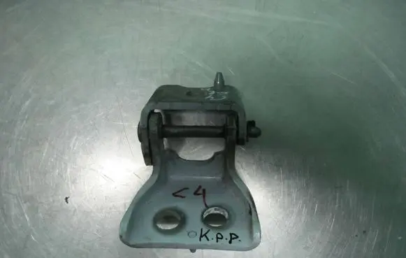 Citroen C4 II Front door upper hinge ES70