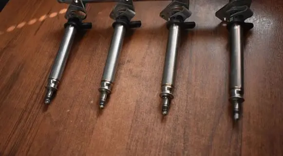 Mercedes-Benz A W177 Fuel injector supply line/pipe 