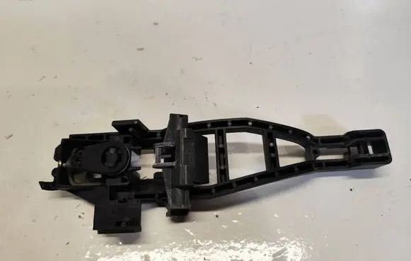 Front door exterior handle/bracket