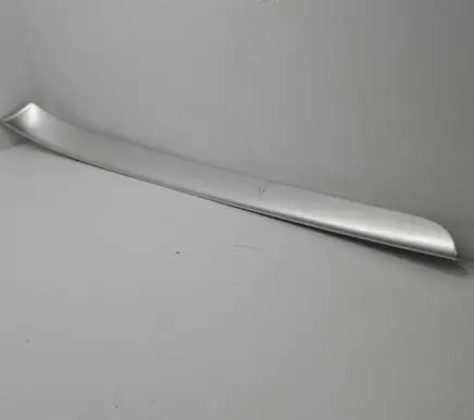Audi A4 S4 B7 8E 8H Front door trim bar 8E0867409