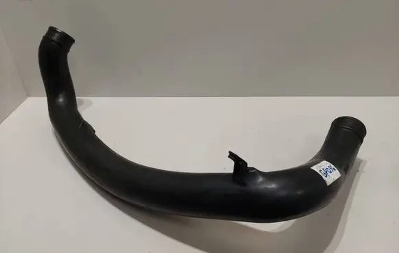 Volvo S60 Intercooler hose/pipe 1282855 6766 676G