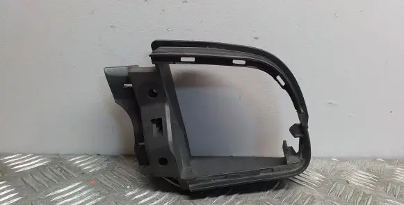 Audi A6 S6 C5 4B Fog light part 4B0941706