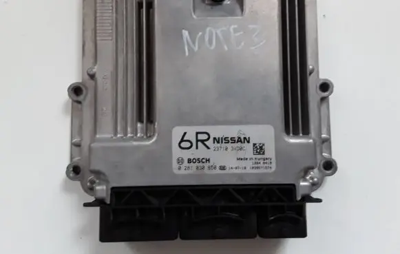 Nissan Note (E12) Engine control unit/module 237103VD0C