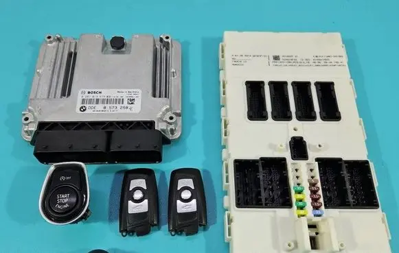 BMW 3 F30 F35 F31 Engine control unit/module ECU 0281019679 IMPRK1595519