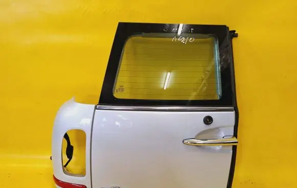 Mini One - Cooper Clubman R55 Rear door
