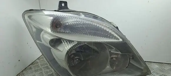 Mercedes-Benz Sprinter W906 Headlight/headlamp 24738200RE