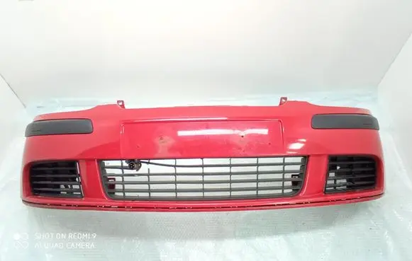 Volkswagen Golf V Front bumper