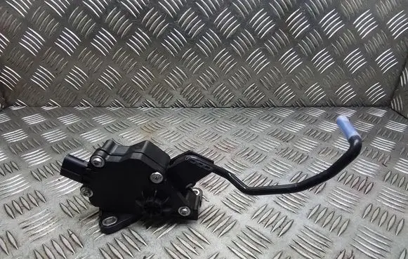Lexus RX 450H Accelerator throttle pedal 7811048111
