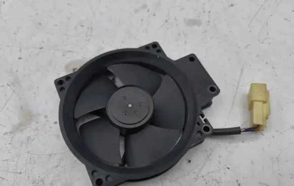 Lexus IS 220D-250-350 Seat fan/blower 8586730010 0175700010