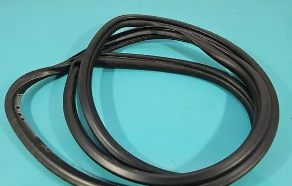 Toyota RAV 4 (XA50) Front door rubber seal IMPRK1533824
