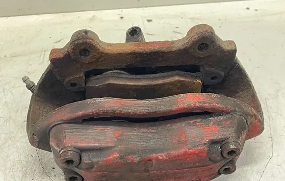 Mercedes-Benz E W211 Front brake caliper