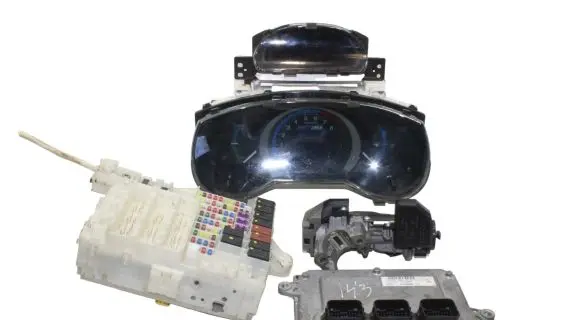 Honda Insight Engine ECU kit and lock set 37820RBJE79 39730SWAY0
