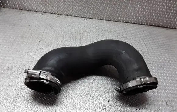 Audi Q7 4L Intercooler hose/pipe