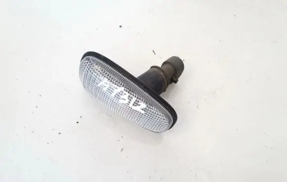 Opel Astra G Front fender indicator light