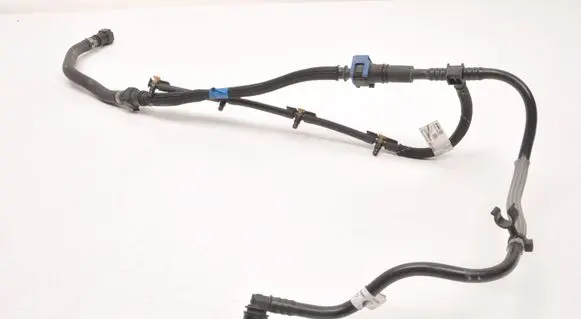 Land Rover Discovery Sport Fuel return line/hose G4D3-9K022-AB