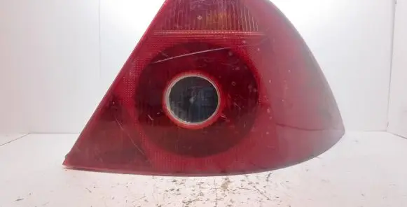 Ford Mondeo Mk III Rear/tail lights 1S7113404A 3S7113404A