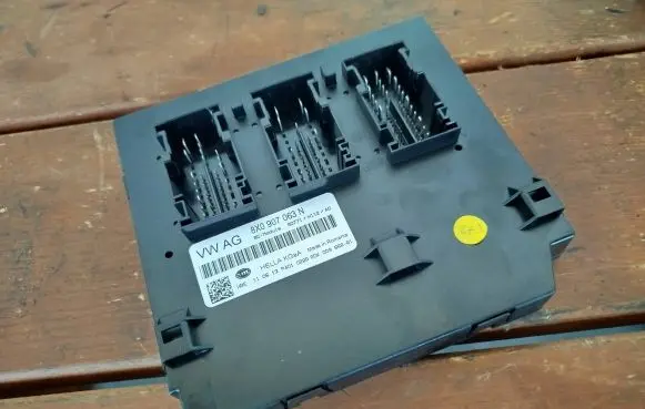 Audi A1 Comfort/convenience module 8X0907063N