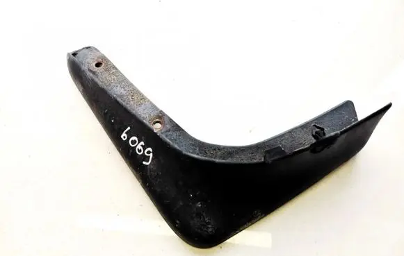 Mitsubishi Outlander Rear mudguard mr991956