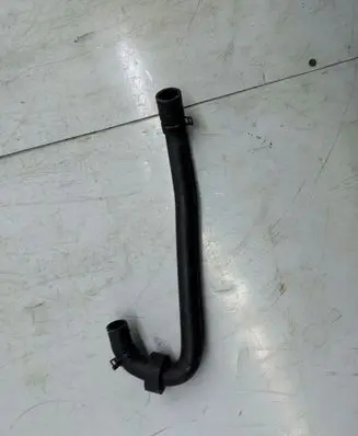 Porsche Cayenne (92A) Engine coolant pipe/hose