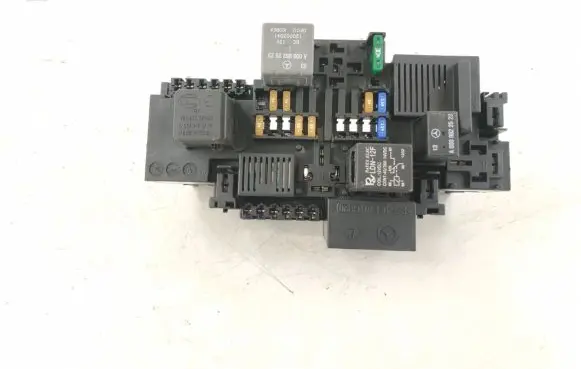 Mercedes-Benz C W205 Fuse box set 2229063701 2229063202