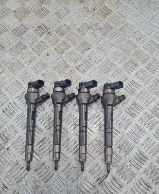 Fuel injectors set