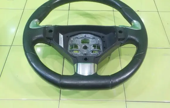 Peugeot RCZ Steering wheel VM314001VV 34091863B