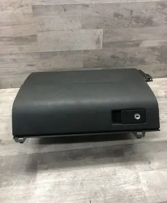 Volkswagen Touran I Glove box 1T1857097B 1T1857097C