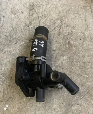 Ford Ranger Thermostat housing BB3Q8A586AB