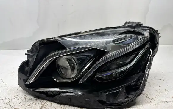 Mercedes-Benz E W213 Headlight/headlamp A2139062706