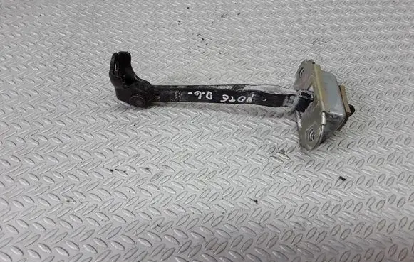 Nissan Note (E11) Rear door check strap stopper