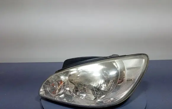 Hyundai Getz Headlight/headlamp 92101-1C500