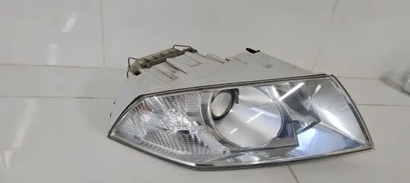 Skoda Octavia Mk2 (1Z) Headlight/headlamp 1Z1941016B 00HR00DC VP4SHX13005CAG