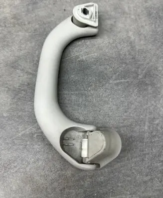 Volkswagen Touran I Front interior roof grab handle 6N0857607AB