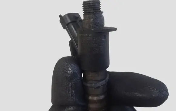 Volvo V40 Fuel injector 0445116046 B44514112400
