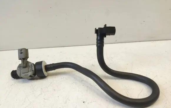 Renault Scenic III - Grand scenic III Brake booster pipe/hose 