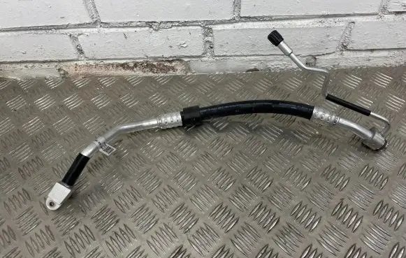 Audi A4 S4 B9 8W Air conditioning (A/C) pipe/hose 8W1820740F